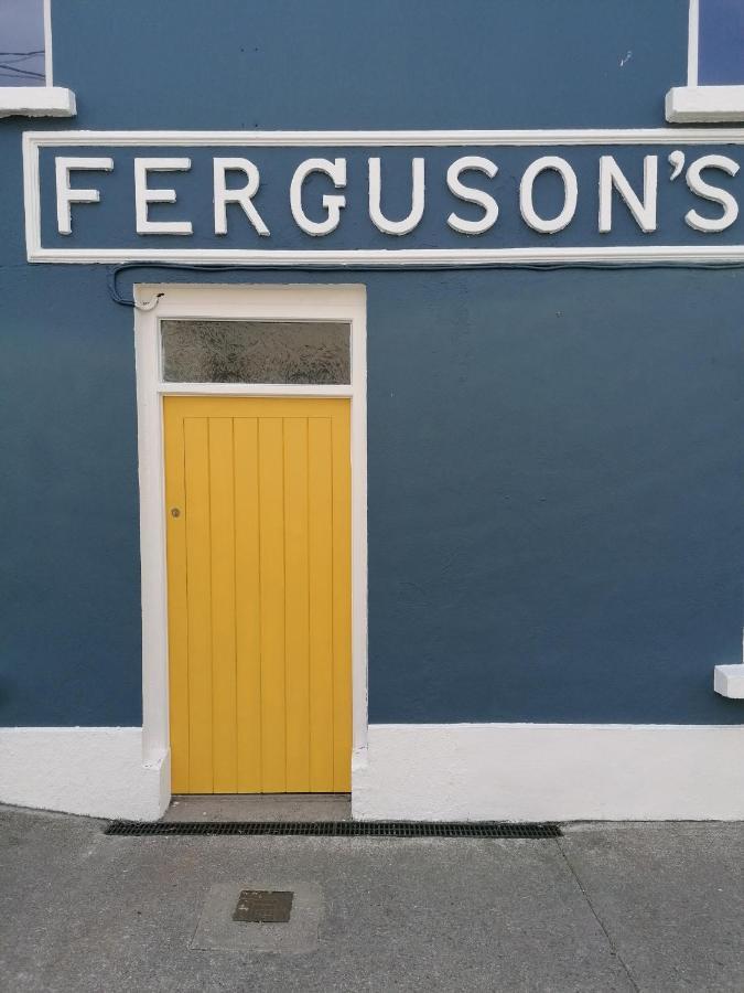 Ferguson'S Traditional Townhouse Dunkineely Exterior photo